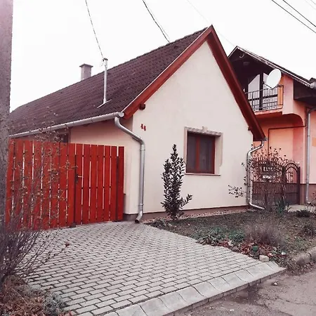 Дом отдыха Napvirag Vendeghaz Кестхей