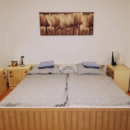 Holiday home Napvirag Vendeghaz