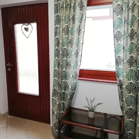 Napvirag Vendeghaz Кестхей